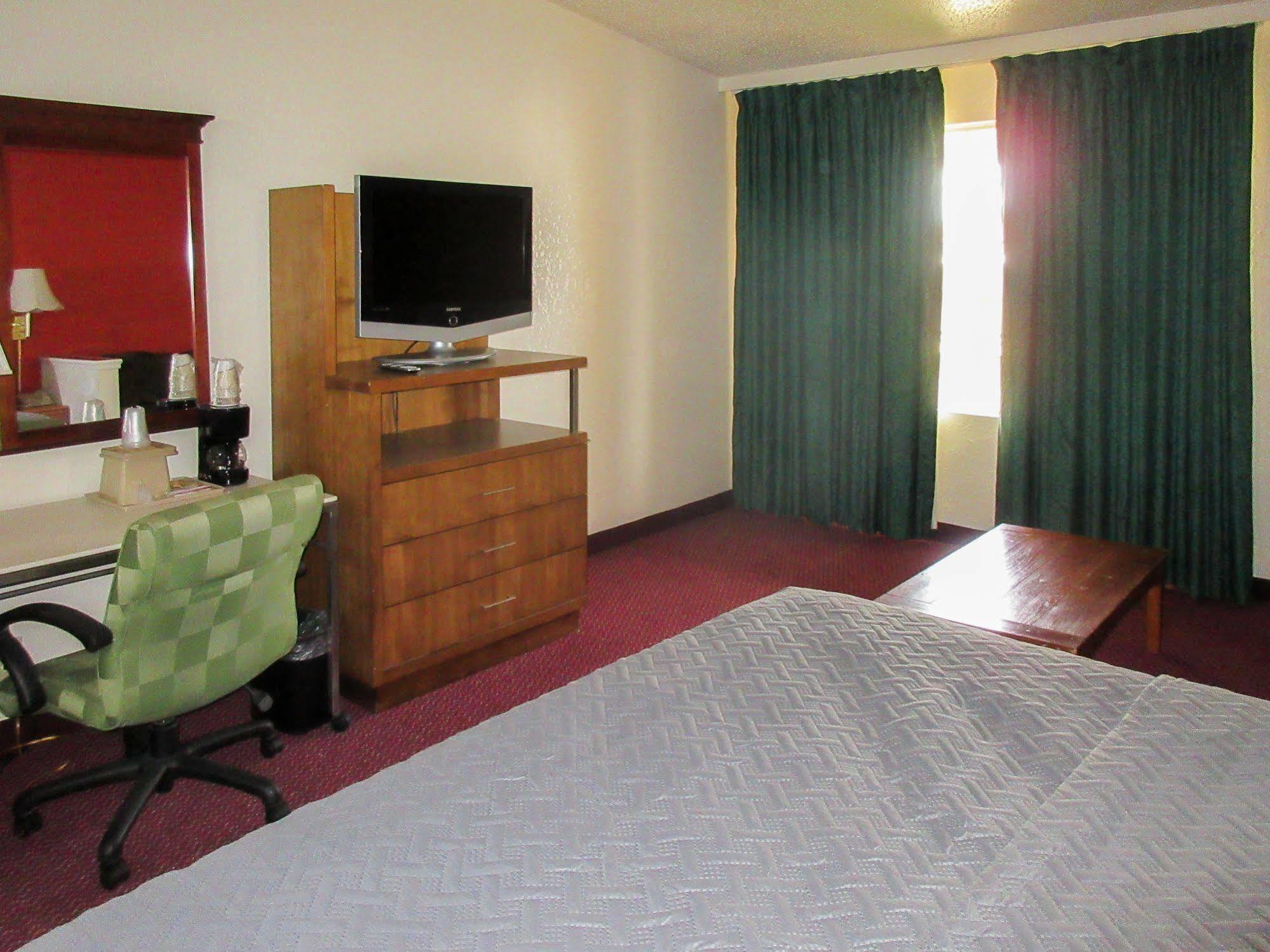 Rodeway Inn & Suites DEN Buitenkant foto