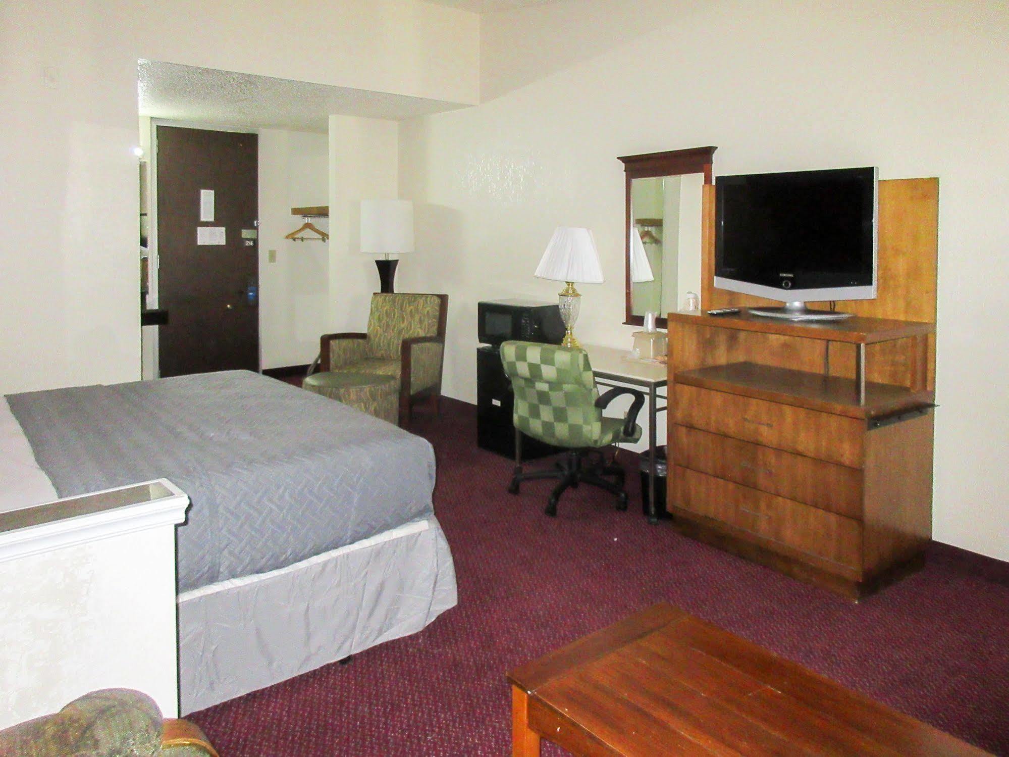 Rodeway Inn & Suites DEN Buitenkant foto