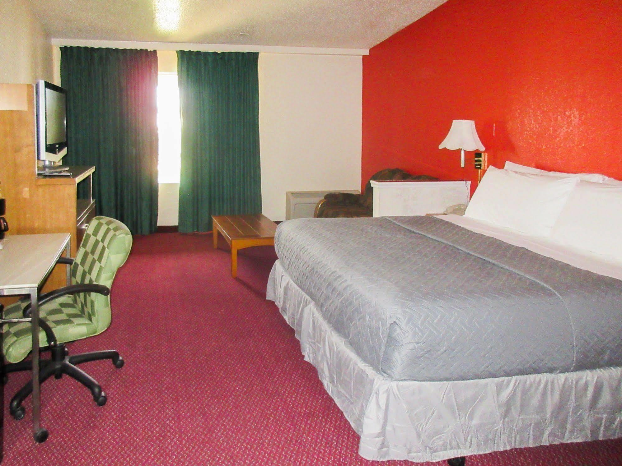 Rodeway Inn & Suites DEN Buitenkant foto